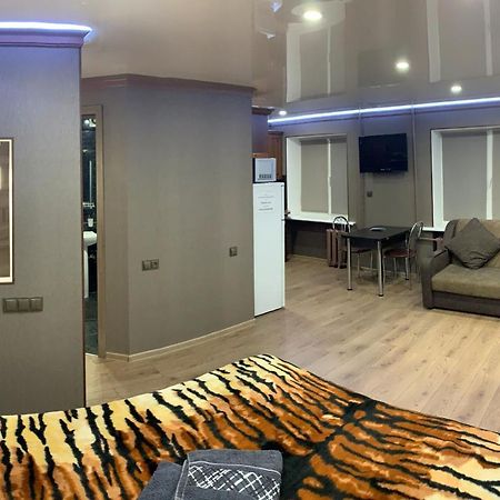Loft-Студио В Самом Центре Николаева Apartment Ngoại thất bức ảnh