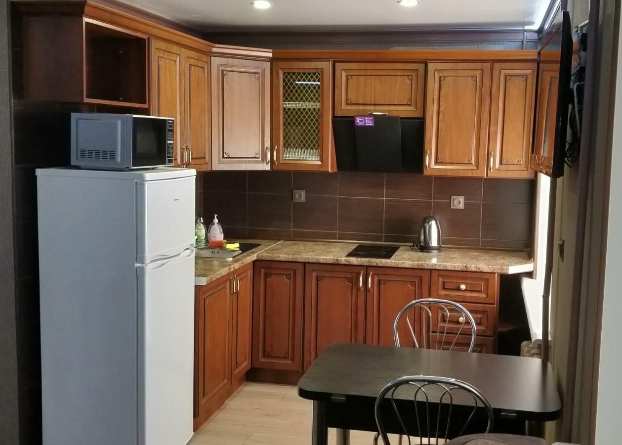 Loft-Студио В Самом Центре Николаева Apartment Ngoại thất bức ảnh