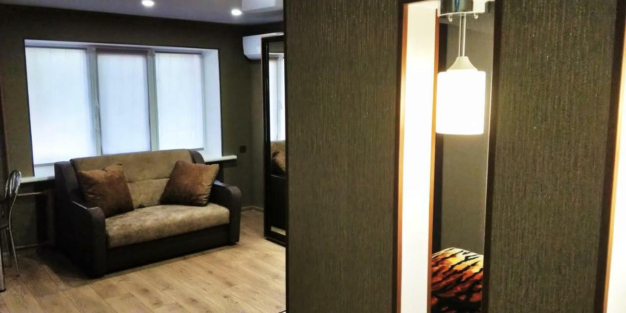 Loft-Студио В Самом Центре Николаева Apartment Ngoại thất bức ảnh